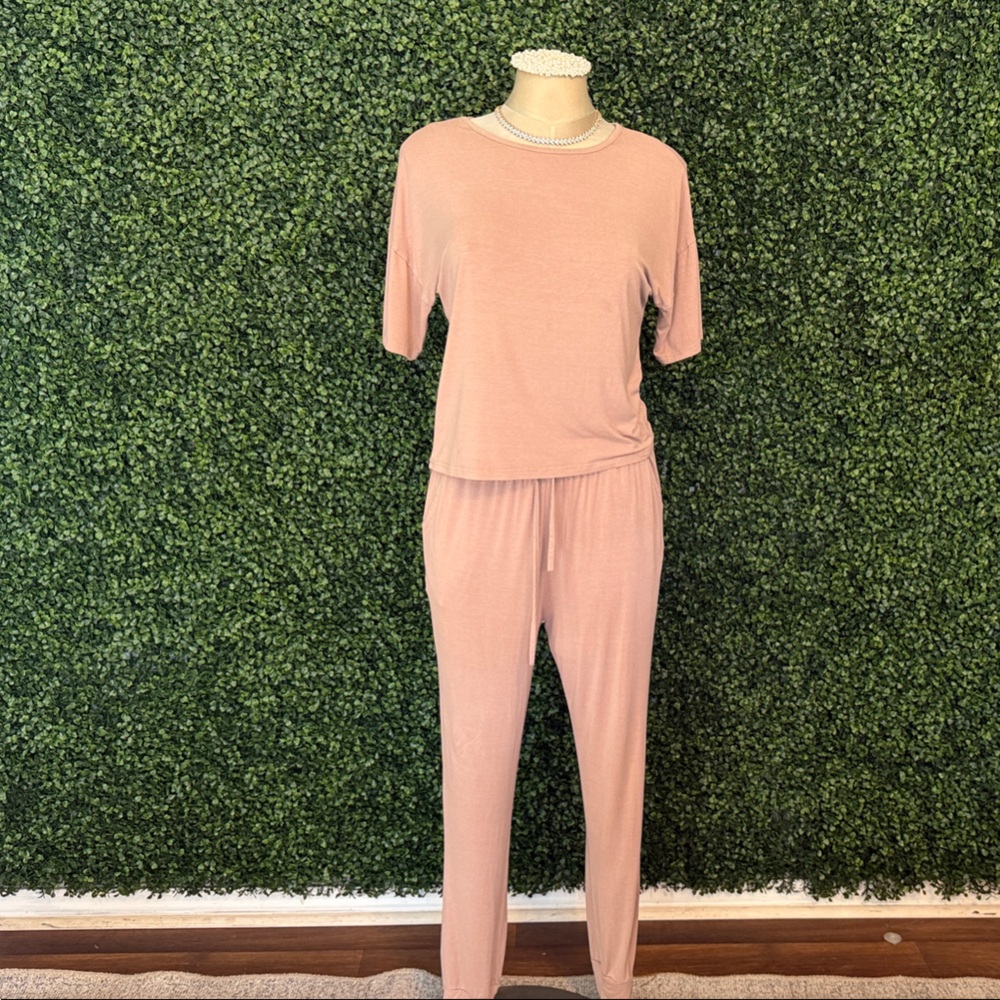 Elegant Blush Joggers for Women